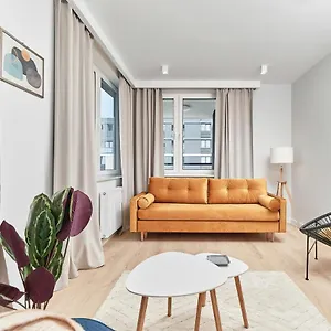 https://exclusive-apartments-wroclaw-gwiazdzista-by-renters.hotelswroclaw.com